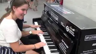 Dutch Girl Plays It Just Fine With One Finger