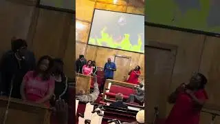 Calvin and Angela Scott sings &ldquo;You know my name&rdquo;