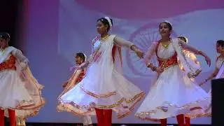 Best Independence day dance ever | ae watan | EXXXPERT FILMS