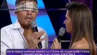 Showmatch 2010 - Coki y Valeria Lynch sorprenden a Marcelo