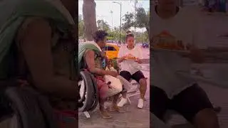 Trato mal a un indigente 😱😱😱