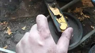 Working On My Cub Cadet HDS3225 Garden Tractor 
