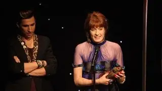 Florence Welch Wins Best Solo Artist At The NME Awards 2013