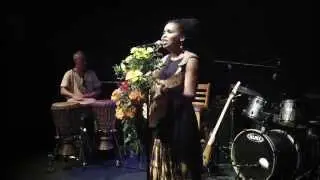 Ines Khai 