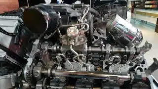 BMW&nbsp;M&nbsp;TwinPower Turbo V8 или: засунуть палец в турбокомпрессор☝️🔥😂
