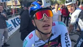 Danny van Poppel moest snel schakelen na val Sam Welsford in Scheldeprijs