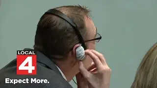 James Crumbley's 911 call played in court at his manslaughter trial