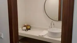 Majestic Elegance, Elegance club swim up suite