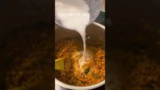 පරිප්පු හදන ලේසිම විදිහ Sri Lankan Dal Curry | Parippu Curry 🤪🥰 -#dalcurry #parippu #food #shorts