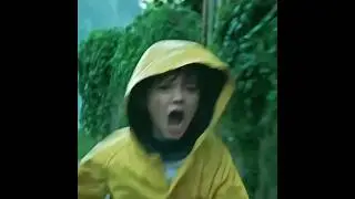 O BARQUINHO DELE CAIU NO BUEIRO DO PENNYWISE - IT: A COISA