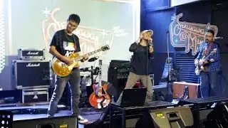U2 