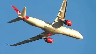 Virgin Atlantic A350 - 1000 banking out of Heathrow Airport