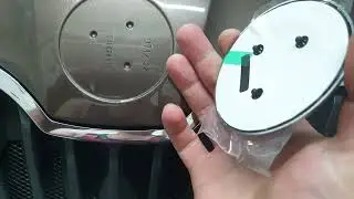Эмблема Шкода Рапид оригинал, тонкости приклеивания.