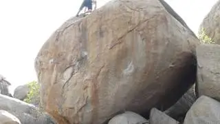 Hampi - TV Boulder, Channel 1(6a+)