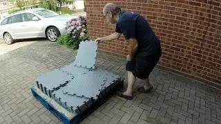 small shed Saturday #331 - Finally flooring the garage