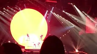 Katy Perry Witness The Tour Arena Birmingham Dark Horse