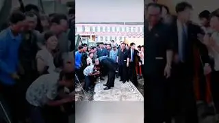 Северокорейцам повезло, что их страной руководит такой великий человек, как лидер Ким Чен Ын.