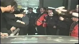 Maradona arriveer in Buenos Aires (2001)