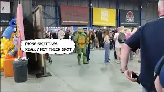 TMNT's Michelangelo caught acting strangely - Comic-Con Manchester 2024