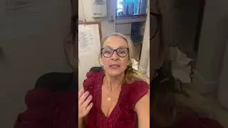 Can you look in the mirror and say I love you? ￼Как посмотреть в зеркало и сказать я тебя люблю?