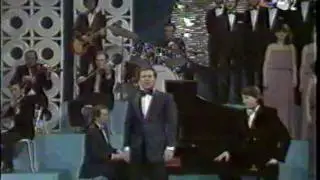 Miki Jevremovic i sedmorica mladih - Be my love