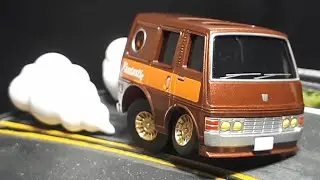 Tooned Nissan Caravan by Choro-Q Q's QS-12 ChoroQ Choro deformed cartoon Choro pullback car toy pull