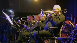 Orkiestra Swingowa Jerzego Wysockiego - Song for San Miguel