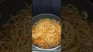 Hakka noodles Asmr Cooking #asmr #viral #shorts #asmrsounds #noodles
