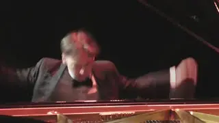 Harald Sæverud - Kjempeviseslåtten (the Ballad of Revolt) - Greg Niemczuk live from Kongsberg.