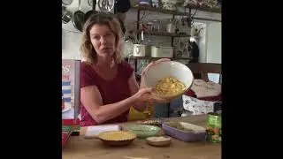 Em's easy-to-make gluten free crumble