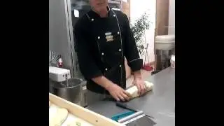 Lavorazione PANE RAGUSANO