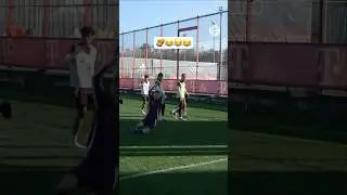 Upa pulls the cheeky nutmeg againt Minjae 😂