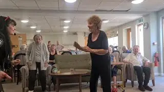 SingAlongWithAlice Care Home Entertainment