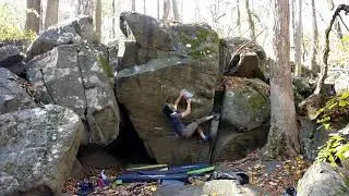 Sourlands Bouldering - Good Vibrations Sit V8