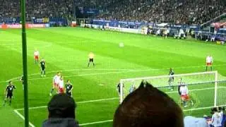 Mladen Petric free-kick
