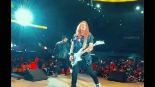 Дэвид Эллефсон из MEGADETH сыграл Paranoid с более чем 1000 музыкантов в Мексике