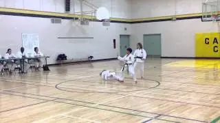 Heian Shodan Bunkai - IKD Shotokan Karate Shodan testing | Shihan Maureen Woon-a-tai 2012