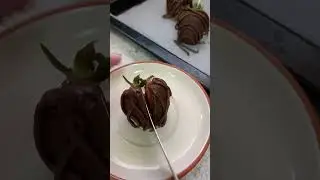 Choco strawberries 🍓 #shorts #asmr #chocolate