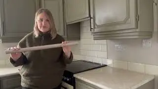 Frenchic Top Tips: How to apply Vinyl Wraps to a kitchen worktop