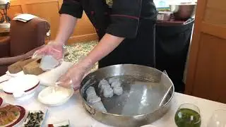 Making Crystal Skin Mooncakes