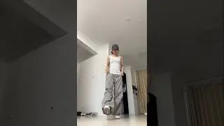 Shape of you💃🏻💃🏻💃🏻#dance #viraldance #dancer #dancevideo #viralvideo #foryou #follow #fyp #viral