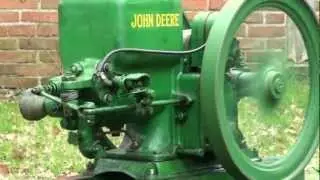 John Deere Model E 1 1/2 hp Hit and Miss engine: Start and Run