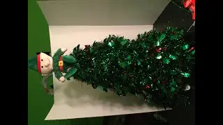 Clothes Hanger Christmas Tree