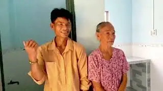 Cười lộn ruột với cô,mẹ của anh trung #hoangvinh83