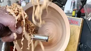 wood turning- turning olive bowl