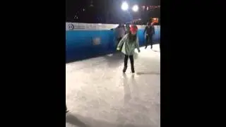 Maxxine ice skate2015