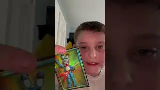 Five nights at Freddy&rsquo;s trading cards ￼review 