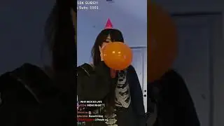 Emiru hits Mizkif with balloon #twitch #emiru #mizkif #shorts