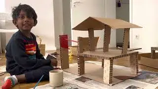 Cardboard zoo