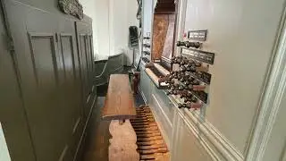 Wooden musical surprise in Harlingen! Leo van Doeselaar at the Hinsz-organ in Harlingen